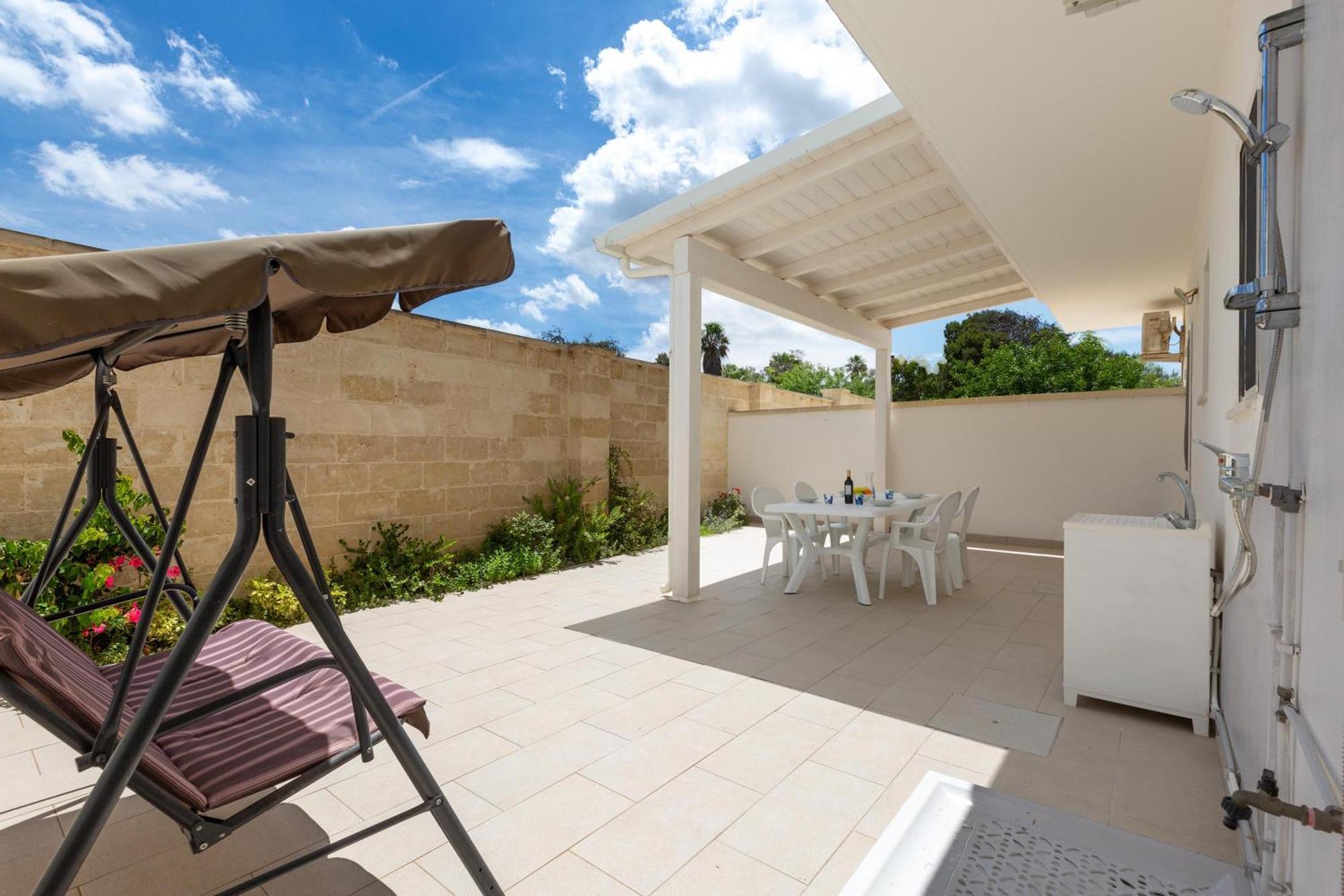 Residence Marelena Casalabate Εξωτερικό φωτογραφία