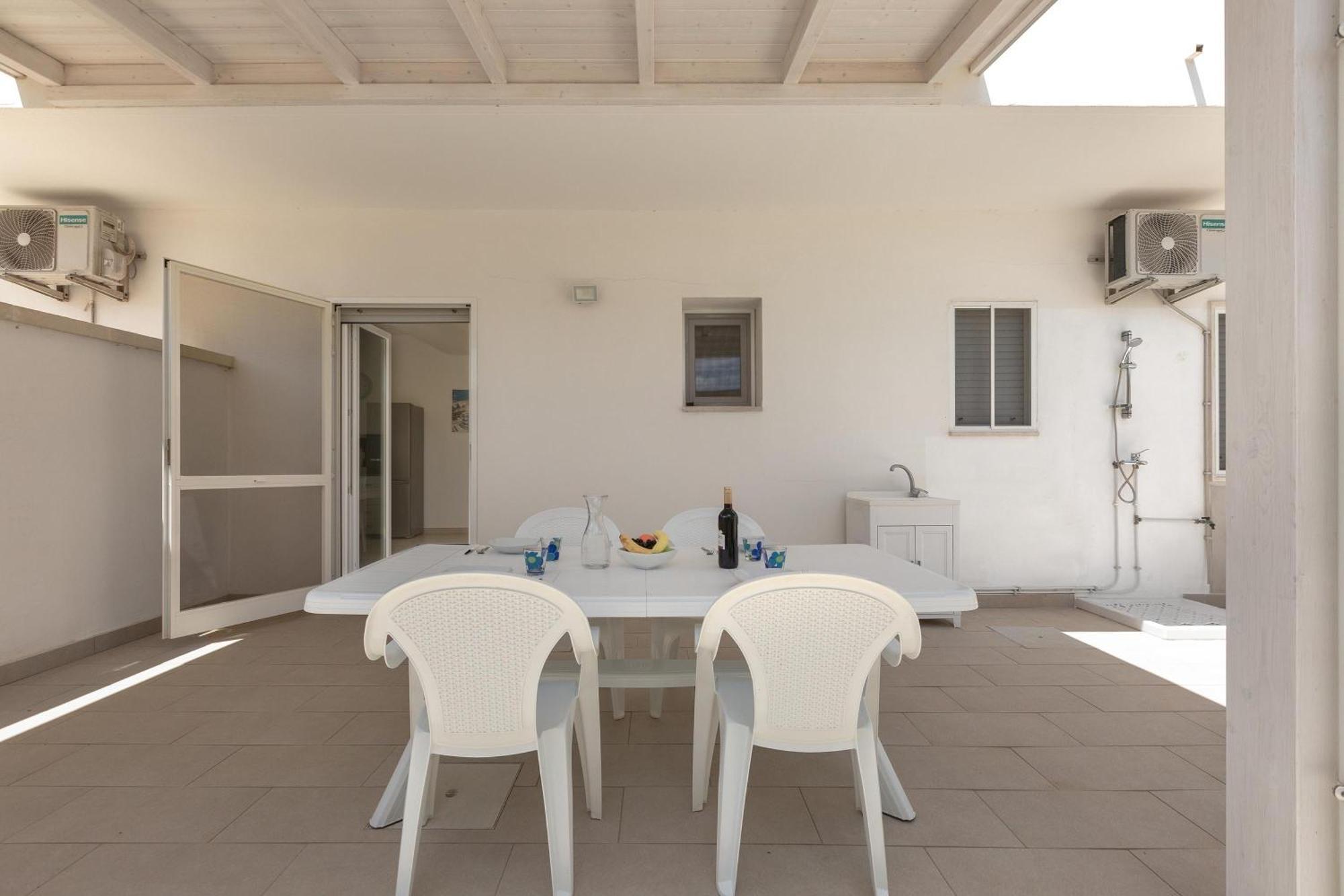 Residence Marelena Casalabate Εξωτερικό φωτογραφία
