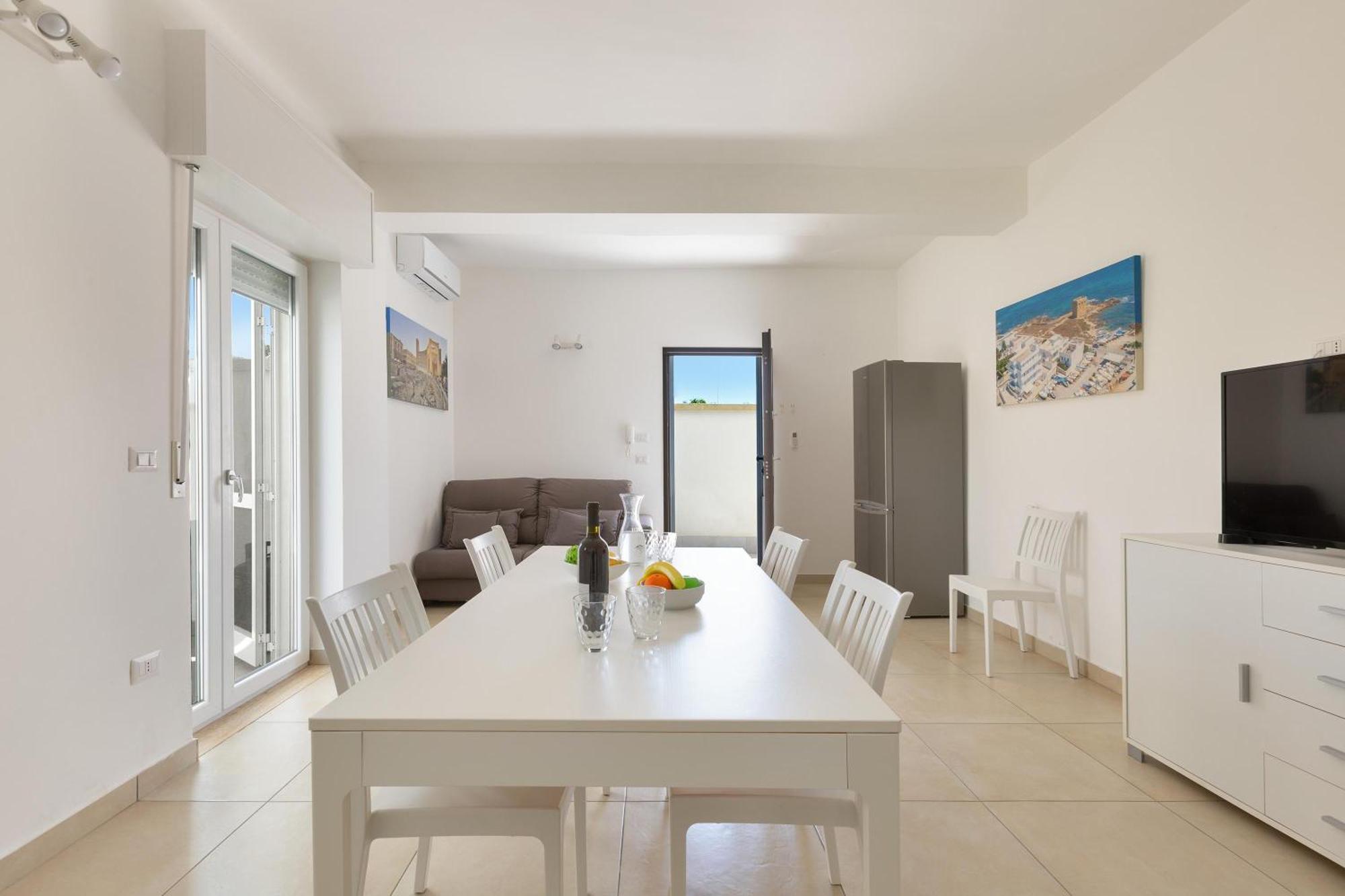 Residence Marelena Casalabate Εξωτερικό φωτογραφία